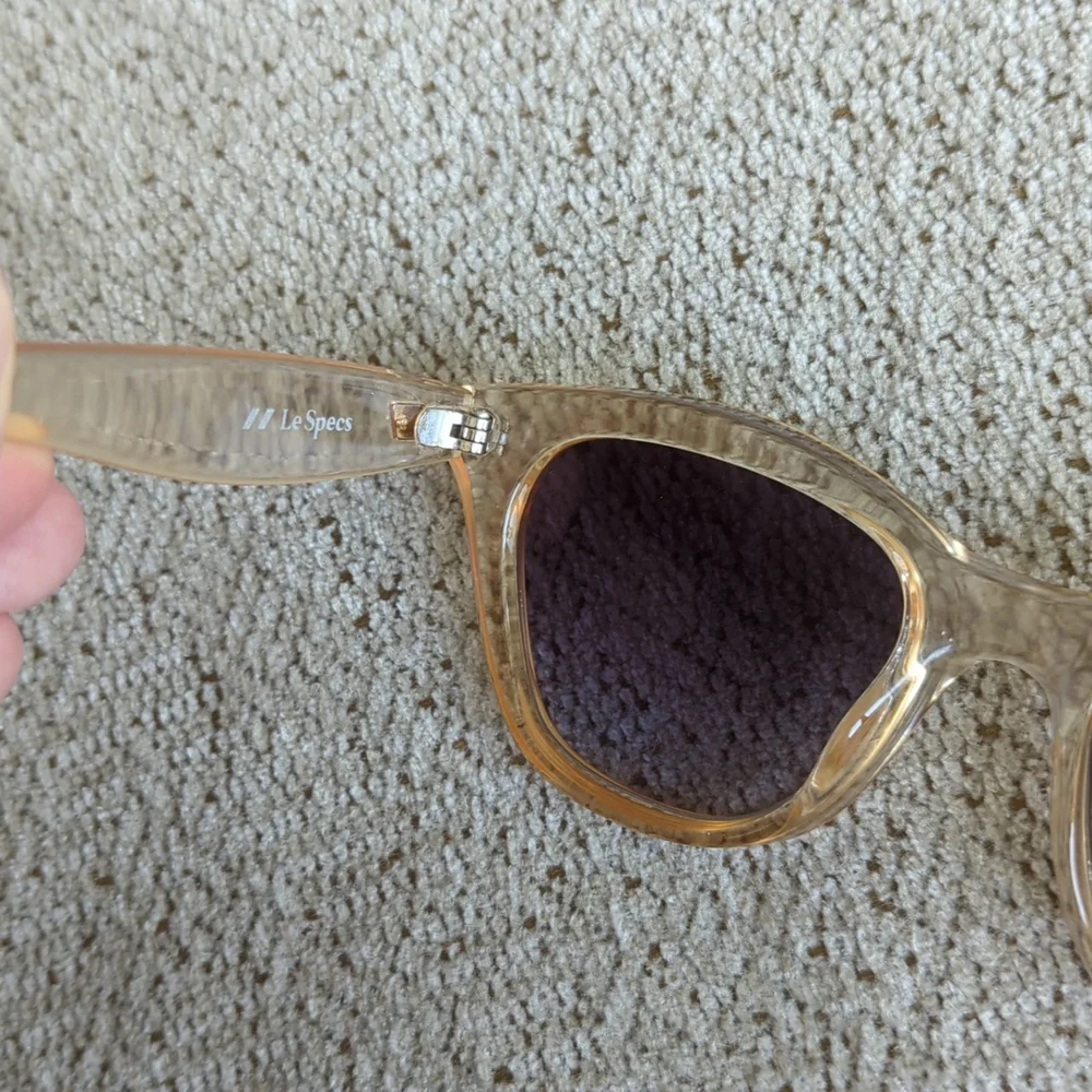 Le Specs Sunglasses - Picture 2 of 3